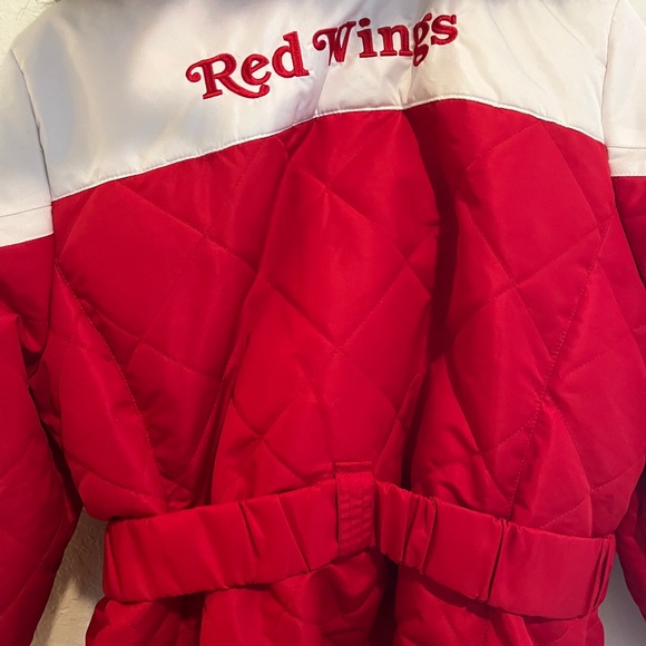 Women’s size XL Detroit Red Wings giii sports by Carl Banks Coat - Picture 5 of 9
